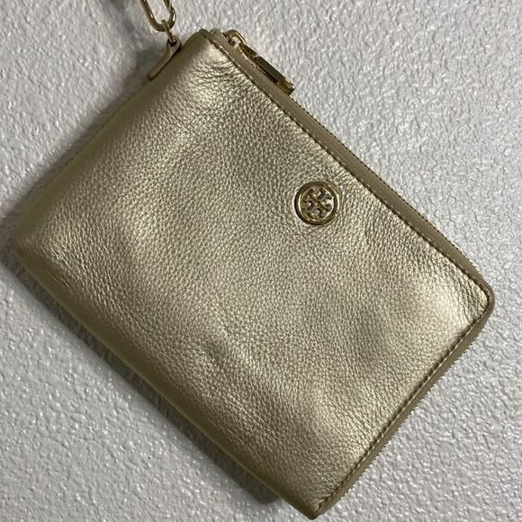 NWT-Tory Burch- soft gold Landon large wristlet - Picture 2 of 8